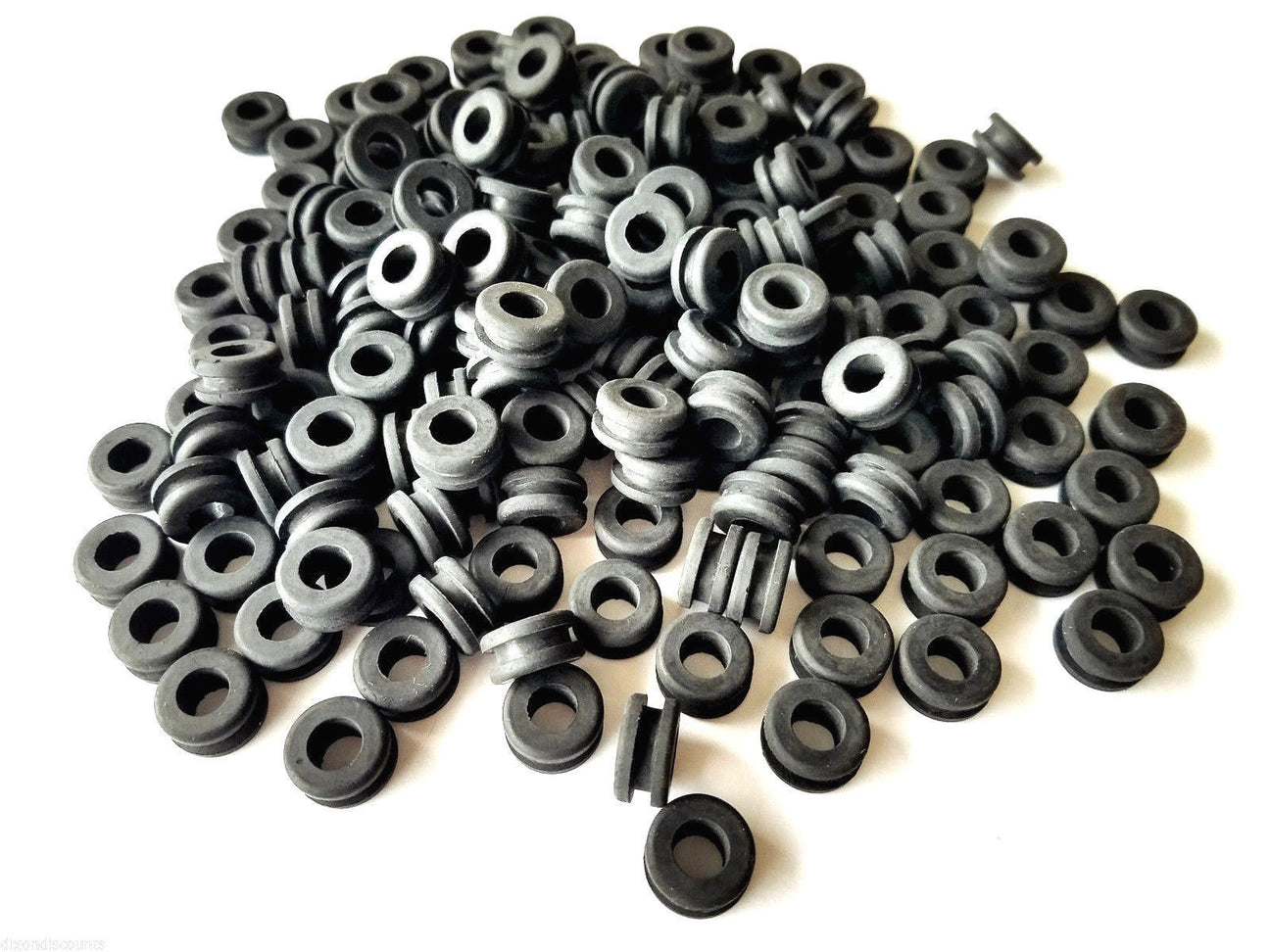 3/8" Groove Rubber Grommets for Strong Sealing