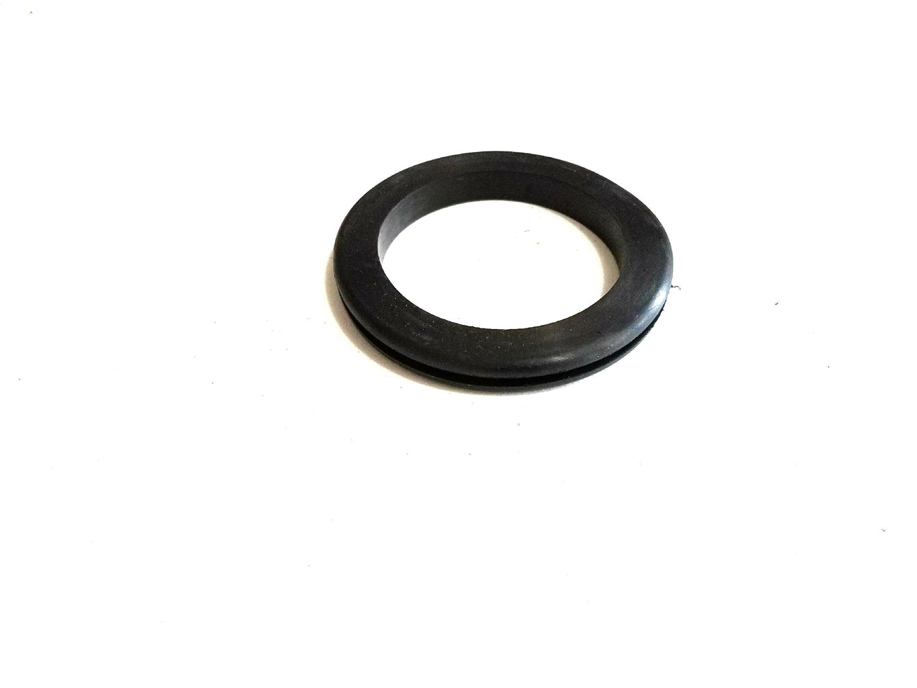 4" Groove Rubber Grommets for Heavy-Duty Sealing